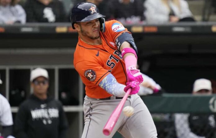 El dominicano Yainer Díaz conectó de jonrón por tercer juego consecutivo