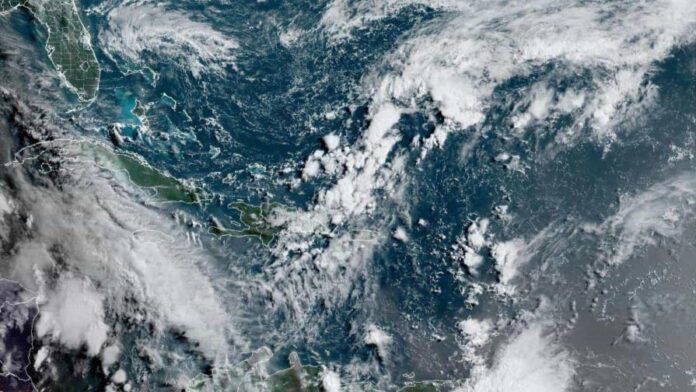 Este fin de semana incidirá una onda tropical que provocará lluvias