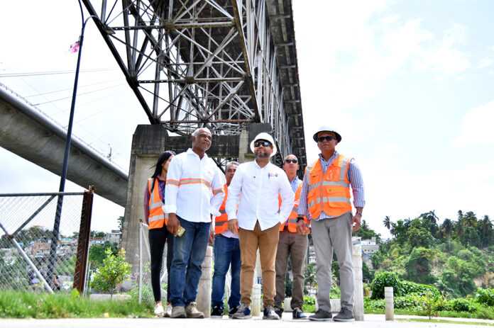 Obras Públicas inicia reparación del Puente de la 17
