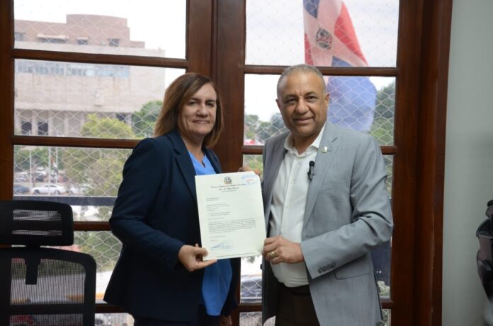 Diputado somete resolución para crear parque de zona franca en Gaspar Hernández