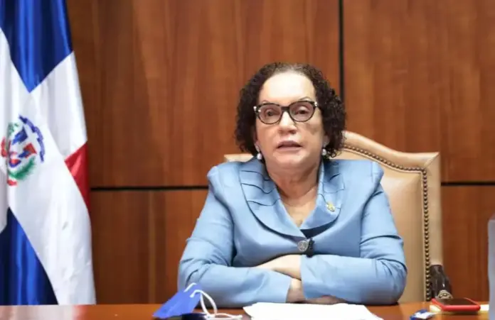Miriam Germán reitera su salida de la PGR; estará en el cargo hasta el 16 de agosto