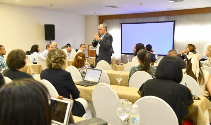 Más de 90 médicos obstetras de todo el país serán capacitados.