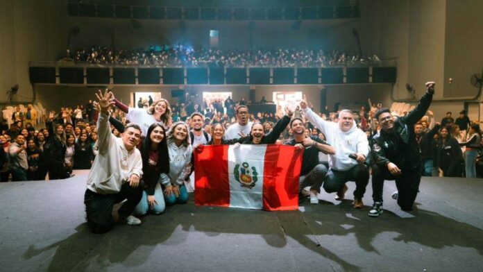 El grupo cristiano continuará por países como Ecuador, Perú, Paraguay, El Salvador, Argentina, España y Brasil El grupo cristiano continuará por países como Ecuador, Perú, Paraguay, El Salvador, Argentina, España y Brasil