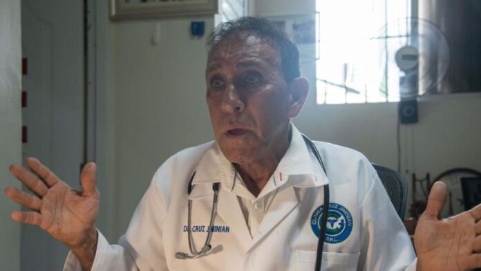 Está siendo atendido en la Unidad de Arritmias y Marcapaso de la clínica que lleva su nombre