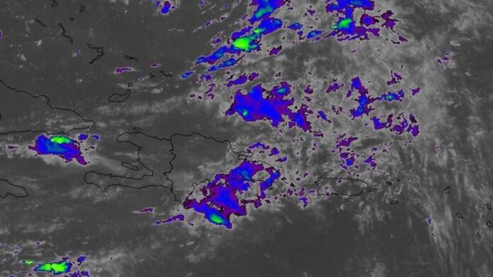 Lluvias para este Jueves provocadas por onda tropical y Vaguada; calor viernes y sábado