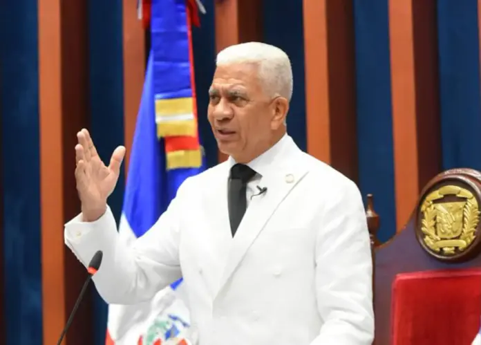 Presidente del Senado considera ningún líder político debe arriesgarse con la situación de Venezuela