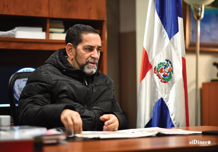 Cónsul dominicano en NY desmiente publicación sobre visas en redes sociales