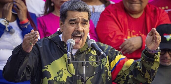 Nicolás Maduro advierte de "un baño de sangre" si no gana las elecciones en Venezuela