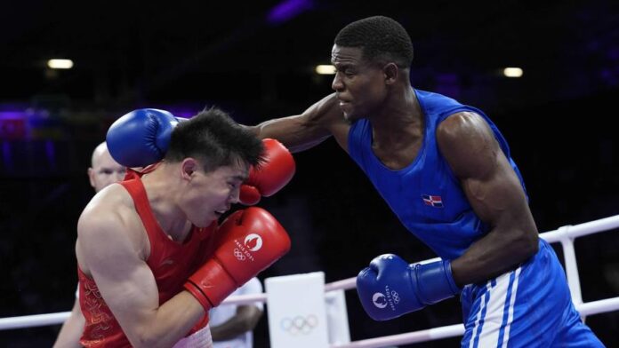 Cristian Pinales avanza a cuartos de final en boxeo olímpico