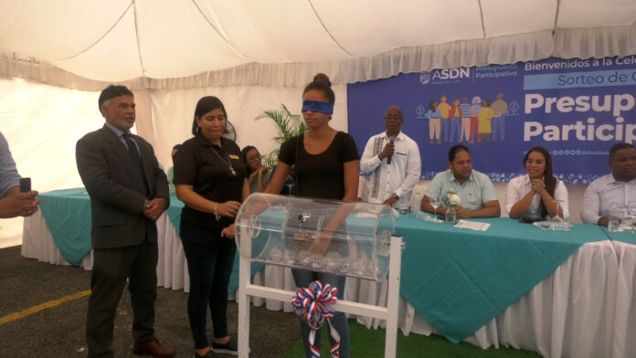 ASDN realiza primer sorteo de obras del Presupuesto Participativo