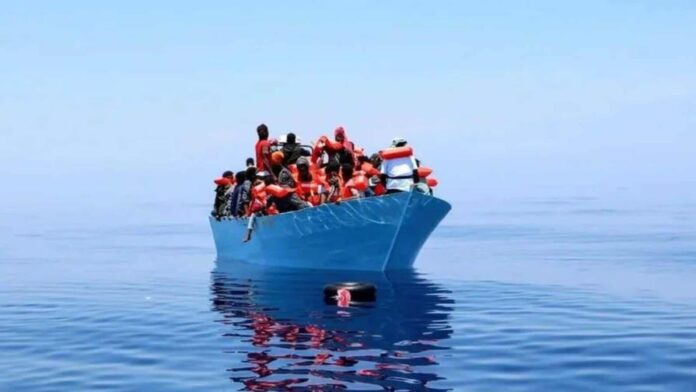 La Guardia Costera estadounidense rescató a 14 migrantes haitianos que contrabandistas dejaron varados en la isla Monito de Puerto Rico. (FUENTE EXTERNA)