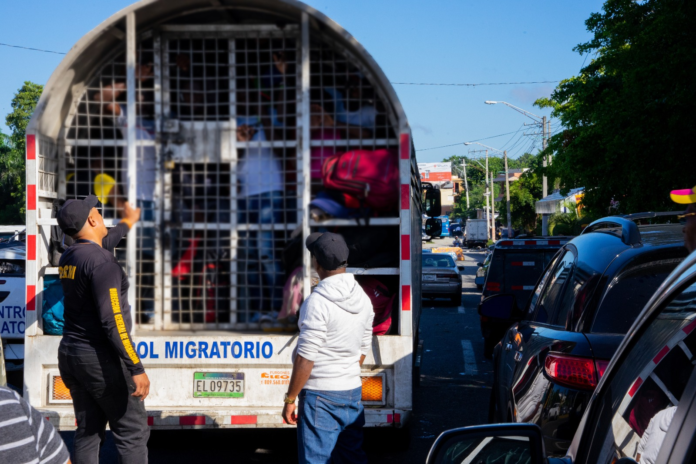 Como discriminatorias consideran autoridades haitianas el anuncio de deportaciones masivas por RD Como discriminatorias consideran autoridades haitianas el anuncio de deportaciones masivas por RD
