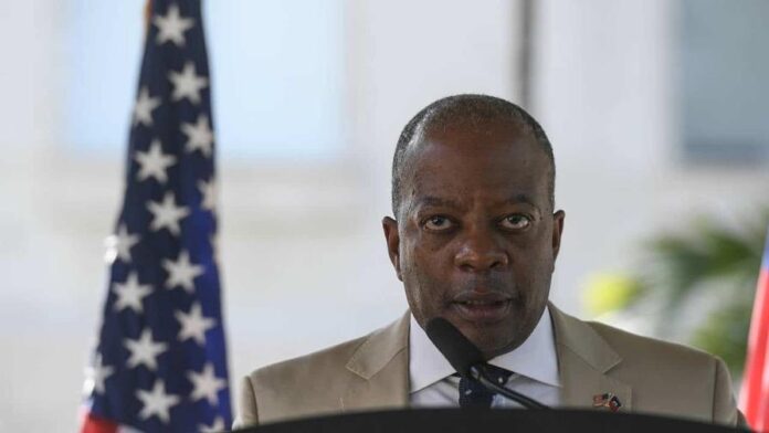 El secretario adjunto de la Oficina de Asuntos Internacionales de Narcóticos y Aplicación de la Ley (INL, por sus siglas en inglés), Todd D. Robinson. (FUENTE EXTERNA)