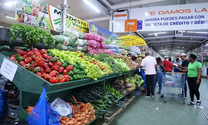 Precios de productos de primera necesidad siguen en aumento, según comerciantes Precios de productos de primera necesidad siguen en aumento, según comerciantes