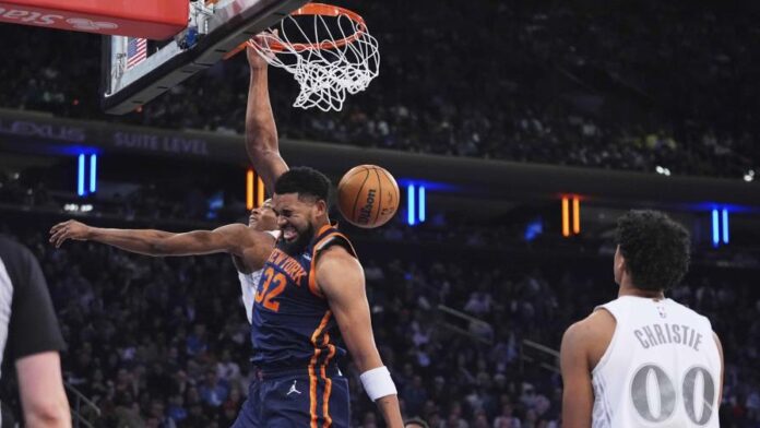 Towns logró su primer triple-doble en tres años Towns logró su primer triple-doble en tres años