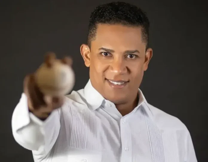 Exlanzador Octavio Dotel falleció en un centro médico después de ser rescatado de los escombros en el Jet Set