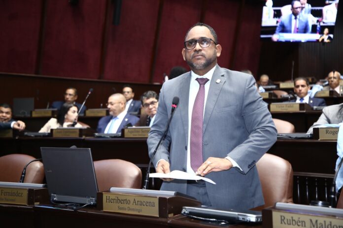Diputado sobre migración ilegal “hay que poner un torniquete en la frontera” Diputado sobre migración ilegal “hay que poner un torniquete en la frontera”