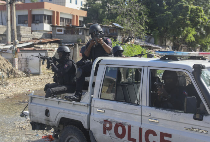 Continúan los fuertes enfrentamientos entre la Policía y las bandas armadas en Haití