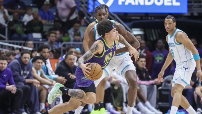 El dominicano Lester Quiñones encesta 17 en derrota de New Orleans ante los Bucks