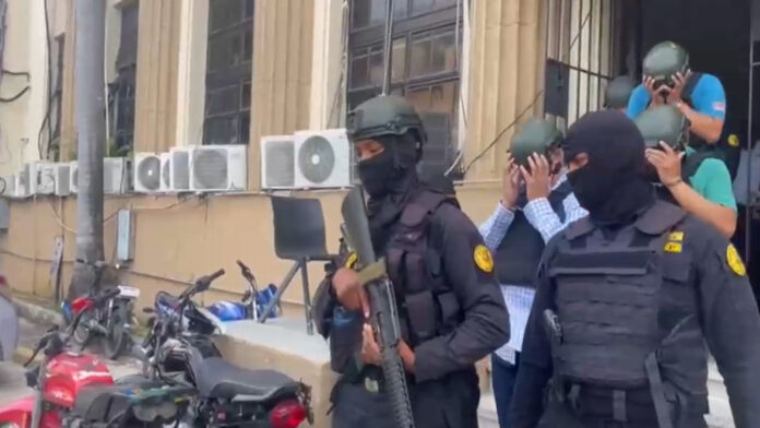 Ministerio Público solicita prisión preventiva contra implicado en red de sobornos