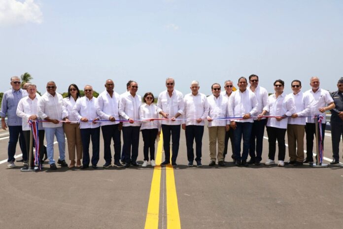 Inauguran Circunvalación Baní