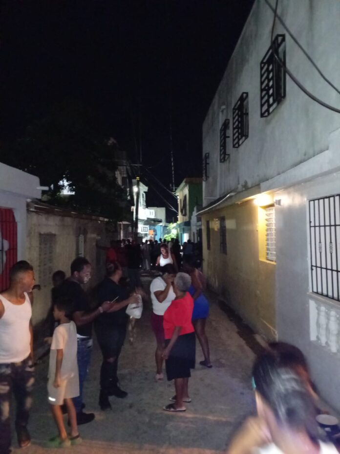 Asesianto ¡Lamentable! Mujer se envenena junto a sus tres hijos en SDE