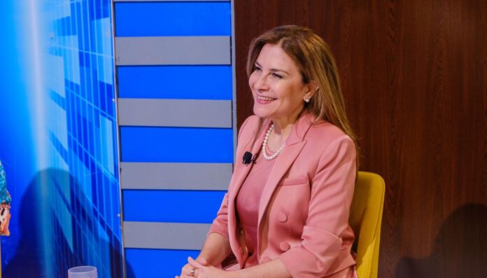 Carolina Mejía: Estoy lista para servir, con responsabilidad y sin distracciones