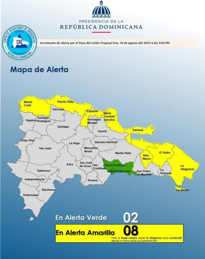 El COE eleva a 11 las provincias en alerta ante efectos del huracán Erin