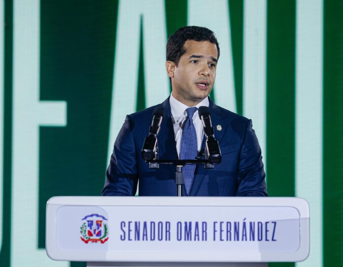 Omar Fernández rinde cuentas de su primer año de gestión como senador