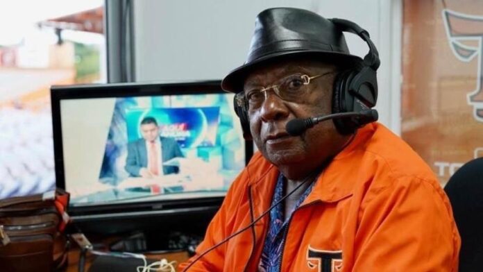 Fallece el narrador deportivo Juan Báez Fallece el narrador deportivo Juan Báez