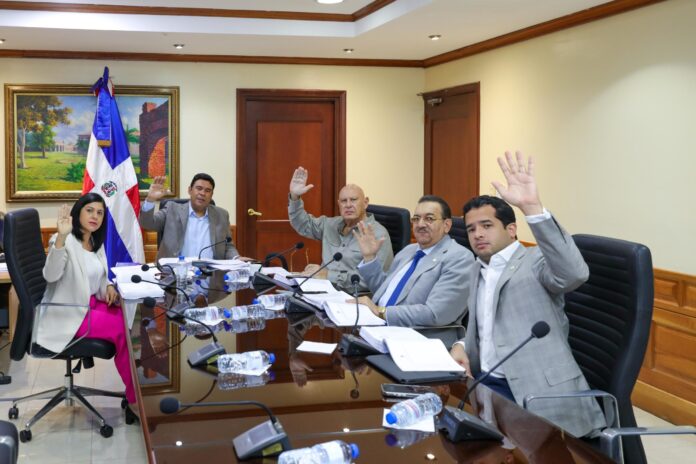 Comisión de trabajo rindió su informe y esta tarde se aprobará el proyecto en primera lectura