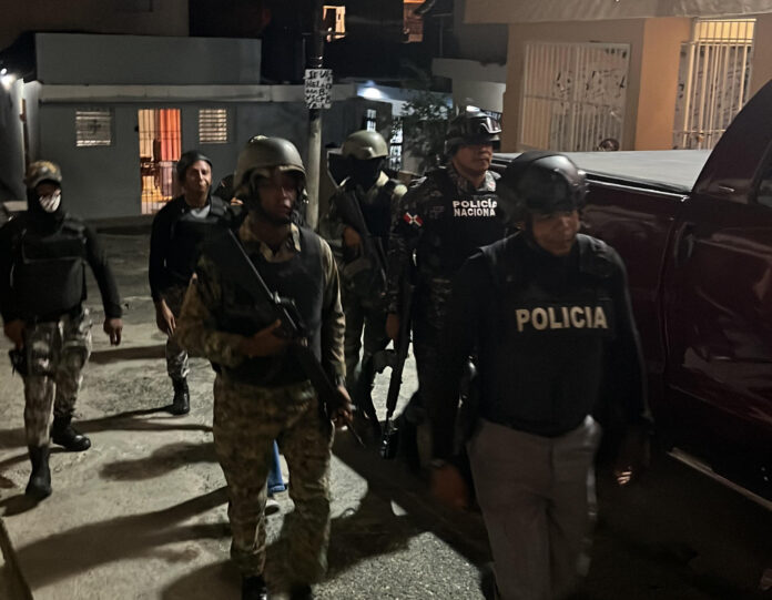 Policía refuerza operativos preventivos en Los Guaricanos, SDN