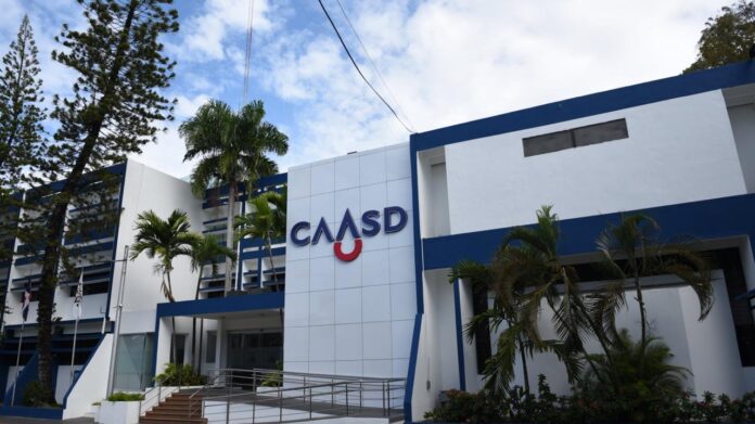 CAASD informa trabaja para solucionar avería que limita suministro de agua en Las Praderas