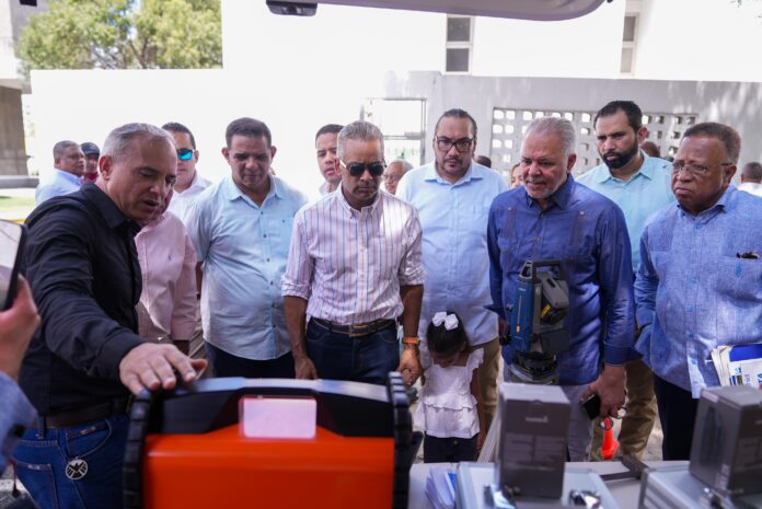 Santos destaca aportes de los sectores energéticos y de hidrocarburos en la FILSD 2025