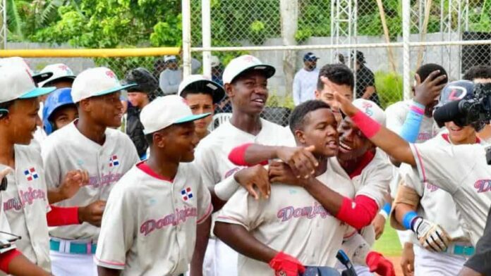 República Dominicana logra victoria sobre Aruba y empata en primer lugar con 2-0 República Dominicana logra victoria sobre Aruba y empata en primer lugar con 2-0