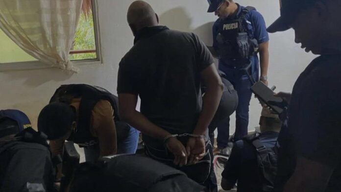 Jean Lami, de 51 años, estaba en la finca Oasi RD junto a otras personas, que también fueron detenidas para fines de investigación