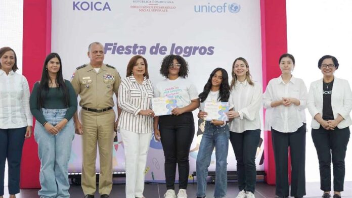 Supérate gradúa a 1,187 niñas y adolescentes en programa de prevención de embarazo y unión temprana