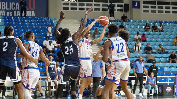 Victor Liz le da victoria a San Lázaro sobre El Millón y asume primer lugar del grupo B