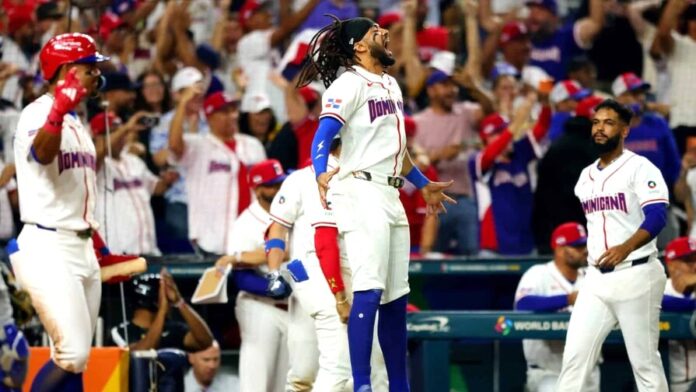 República Dominicana, Japón y EE. UU. muestran su poder en sus estrenos en el Clásico Mundial República Dominicana, Japón y EE. UU. muestran su poder en sus estrenos en el Clásico Mundial