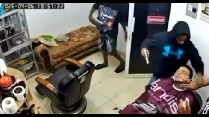 Policía identifica y activa búsqueda de vinculado al atraco a barbería en Cotuí