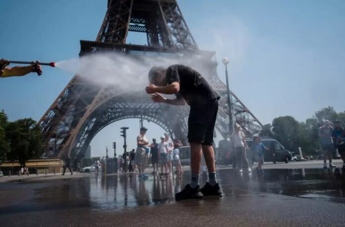 Las alertas por calor y riesgo de incendios se extienden por varios países europeos
