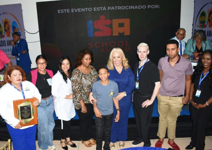 Concluye con éxito la Conferencia Internacional “De la Escalada a la Calma”, fortaleciendo la formación sobre autismo en República Dominicana
