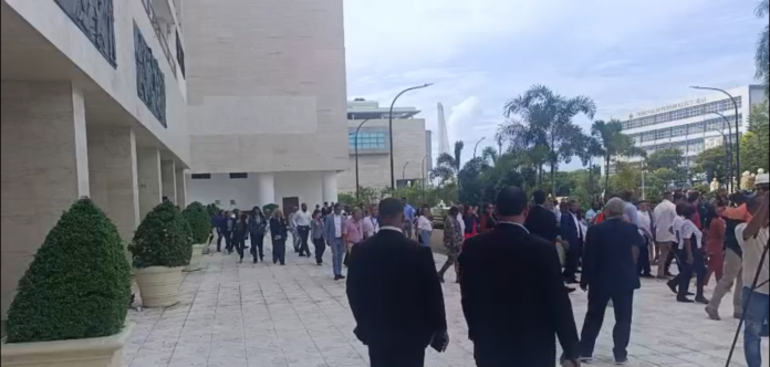 Congreso Nacional realiza simulacro de evacuación sísmica ante terremoto