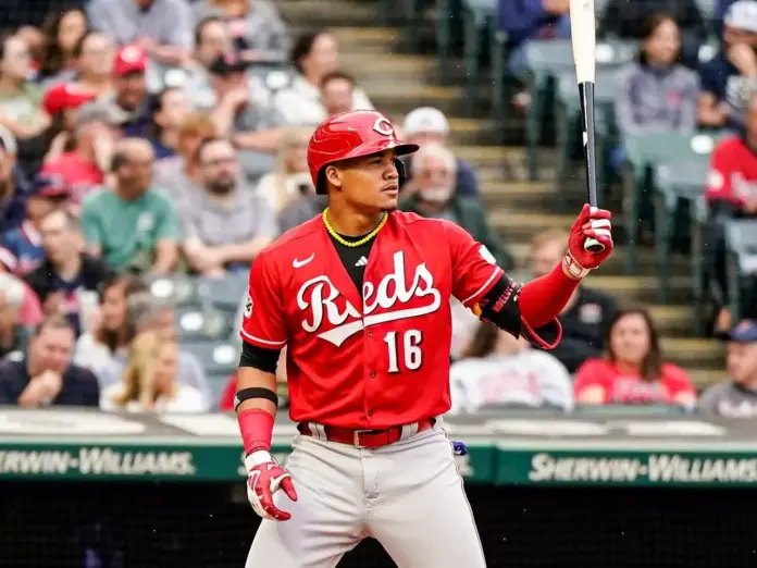 Noelvi Marte podría volver con Rojos tras culminar suspensión