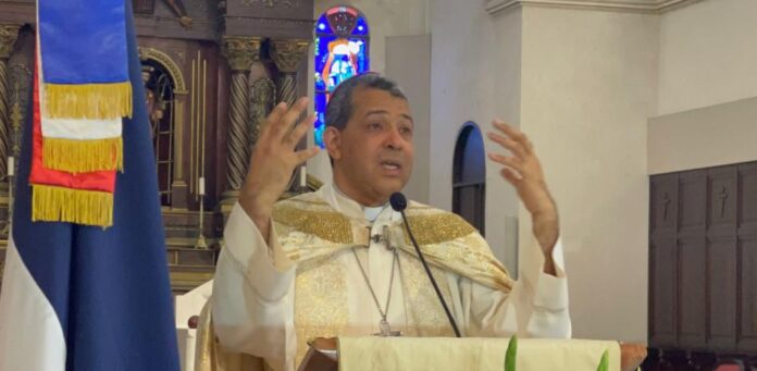 Obispo deplora casos de abusos sexuales contra menores de edad Obispo deplora casos de abusos sexuales contra menores de edad