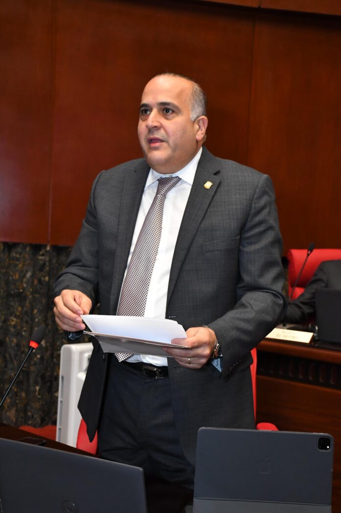 Senador Alexis Victoria propone excluir empresas involucradas en corrupción como proveedores del Estado