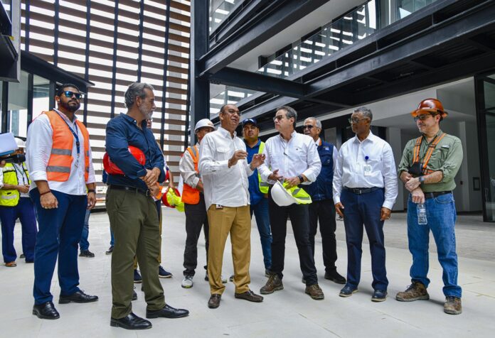 Palacio de Justicia SDE está avanzado en más de un 85% su construcción