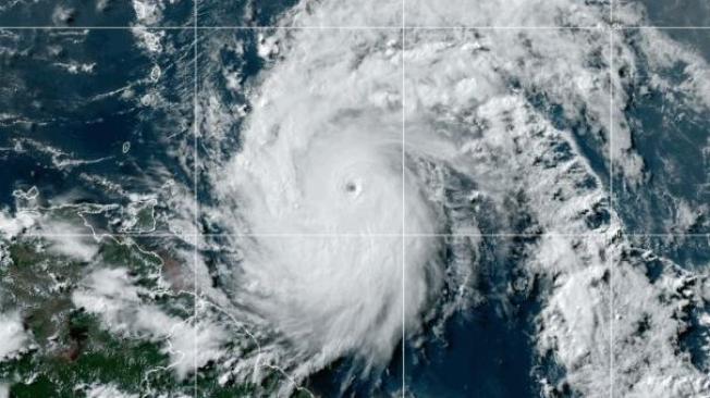 Huracán Beryl representa un peligro para el Caribe, según el Centro de Huracanes de Miami Huracán Beryl representa un peligro para el Caribe, según el Centro de Huracanes de Miami