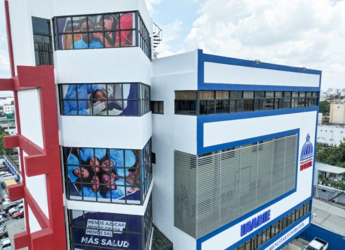 INABIE canceló licitación de 151 millones para gomitas escolares pese a observaciones subsanables de DGCP INABIE canceló licitación de 151 millones para gomitas escolares pese a observaciones subsanables de DGCP