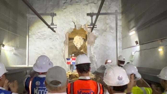 Opret conecta túnel de nueva Línea 2C hacia Los Alcarrizos con estación María Montez Opret conecta túnel de nueva Línea 2C hacia Los Alcarrizos con estación María Montez